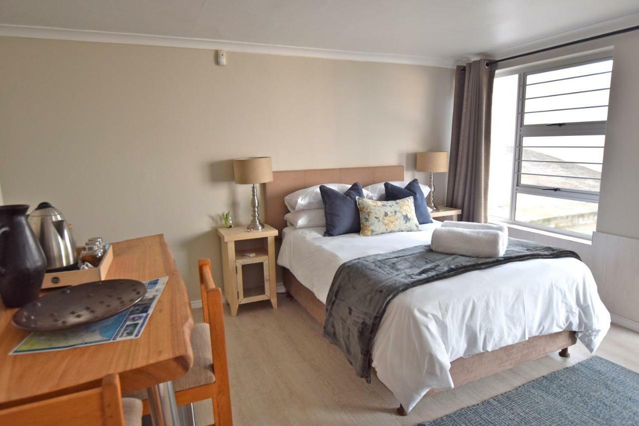 Apartment Dolphin House Hermanus Exterior foto